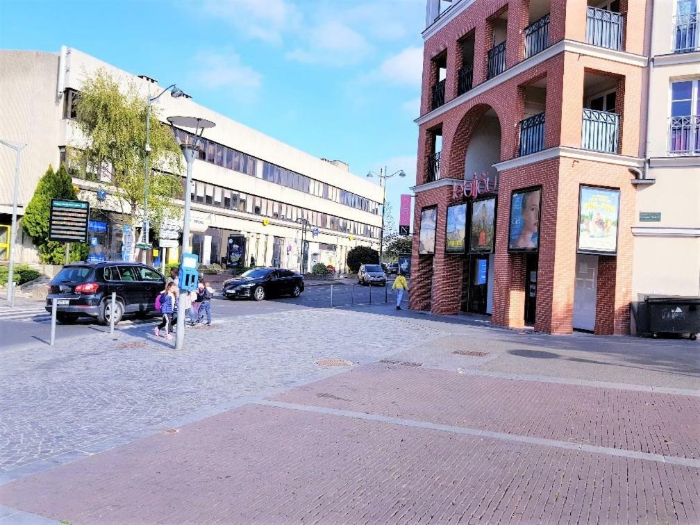 Chambre Privee Entre Paris Et Disneyland Διαμέρισμα Noisy-le-Grand Εξωτερικό φωτογραφία